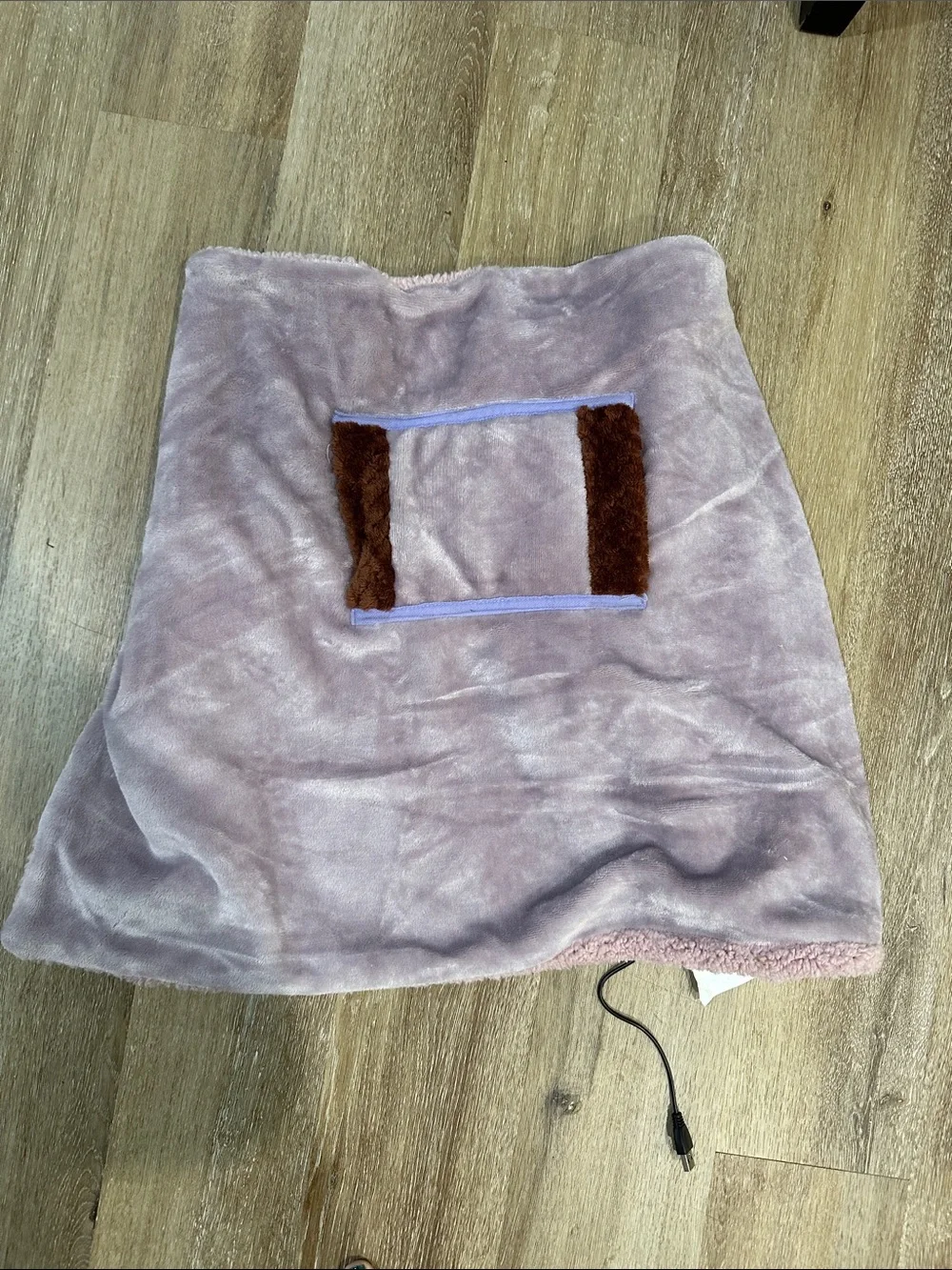 Plush Lavender Throw with Brown Accent Pocket warming shawl blanket